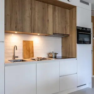  Appartement Huswell - Queen At Sea: Modern 2 Bedroom België